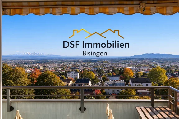 Wohnen mit Weitblick – hochwertig sanierte 3-Zimmer-Wohnung mit Panorama-Aussicht in Villingen-Schwenningen Terrassenwohnung zum Kauf in 78056 Villingen - Schwenningen